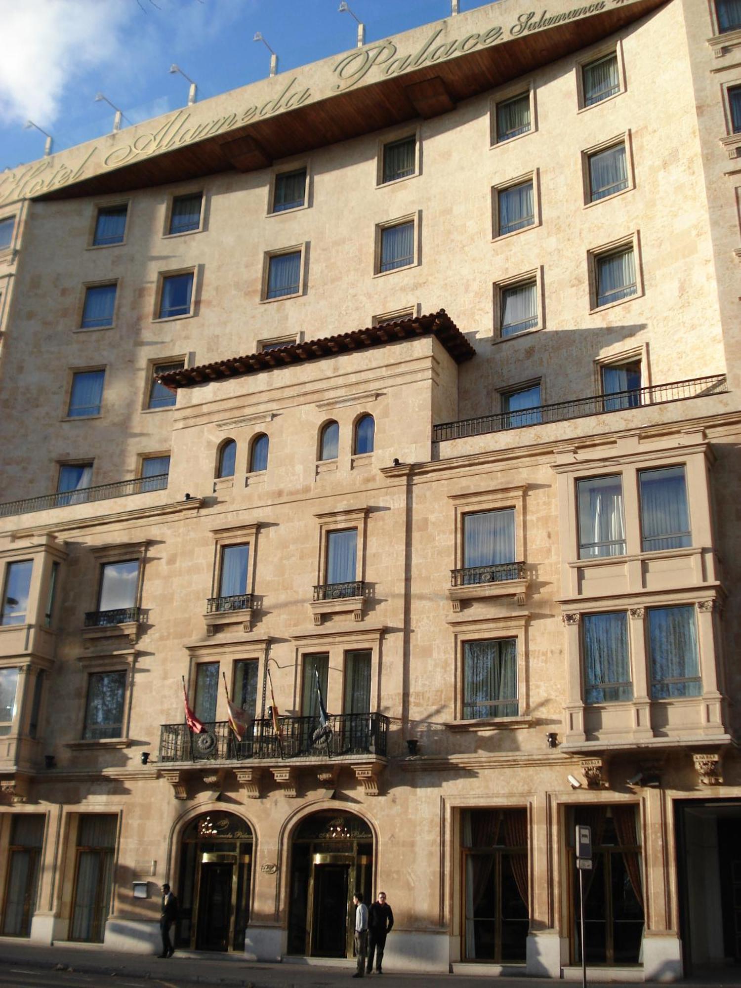 Hotel Alameda Palace Salamanca Exterior foto